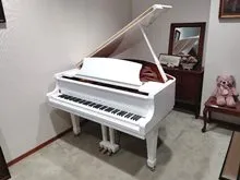 Wistaria Grand piano G149White