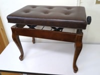 中古ピアノ椅子