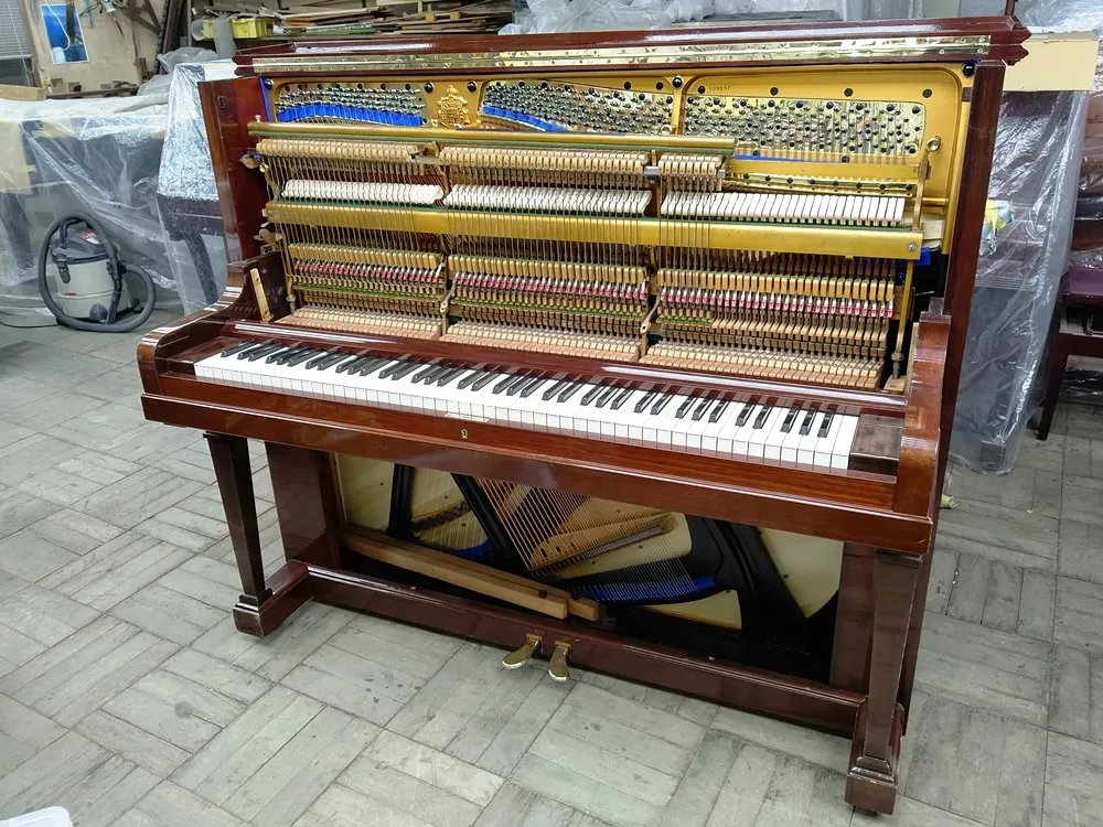 1925年製のBluthner(ブルッツナー、ブリュートナー)